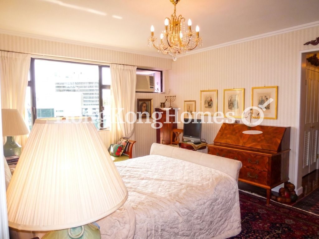 Master Bedroom — Baguio Villa - Block 18, Pokfulam