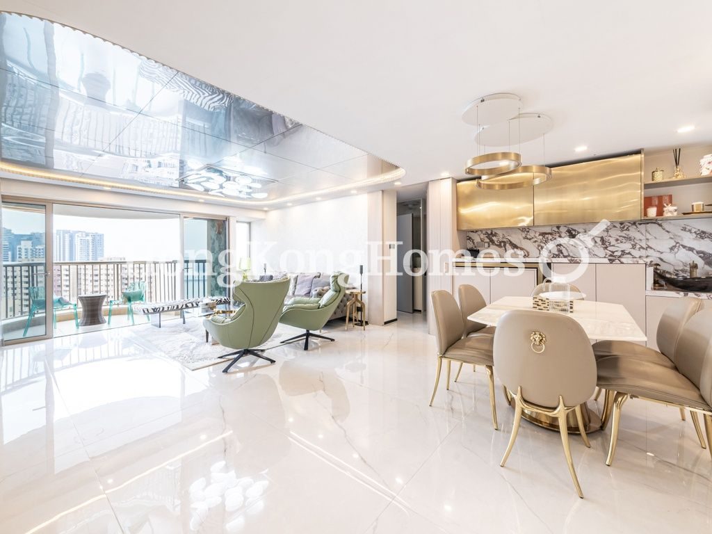 Living and Dining Room — Baguio Villa - Block 19, Pokfulam