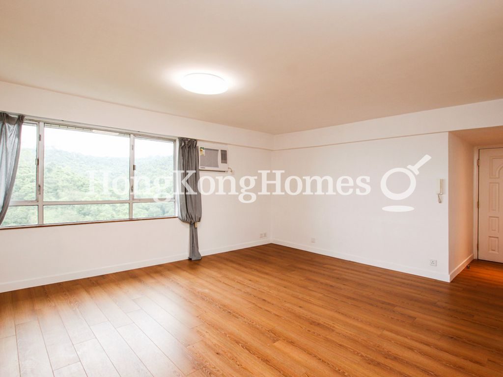 Living and Dining Room — Braemar Hill Mansion - Block 15, North Point Hill