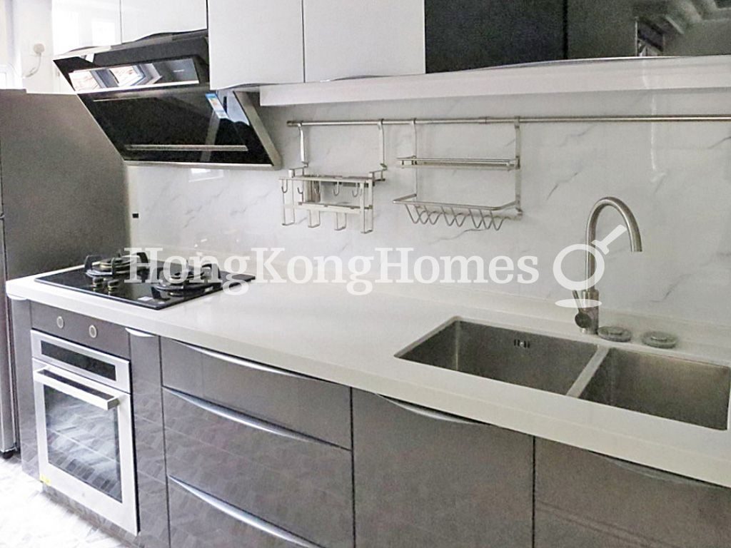 Kitchen — Greenview Gardens, Mid-levels West