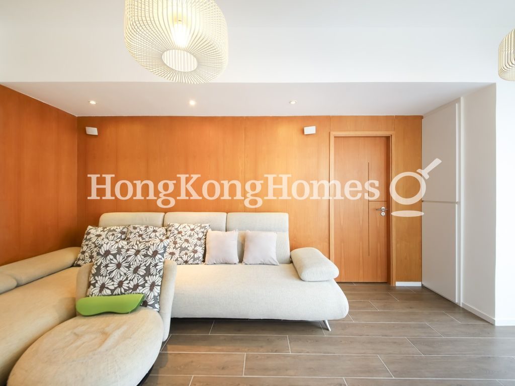 Living Room — Kings Court, Pokfulam