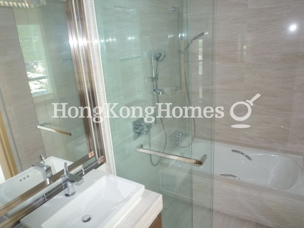 First Guest Bathroom — Larvotto - Block 6, Ap Lei Chau