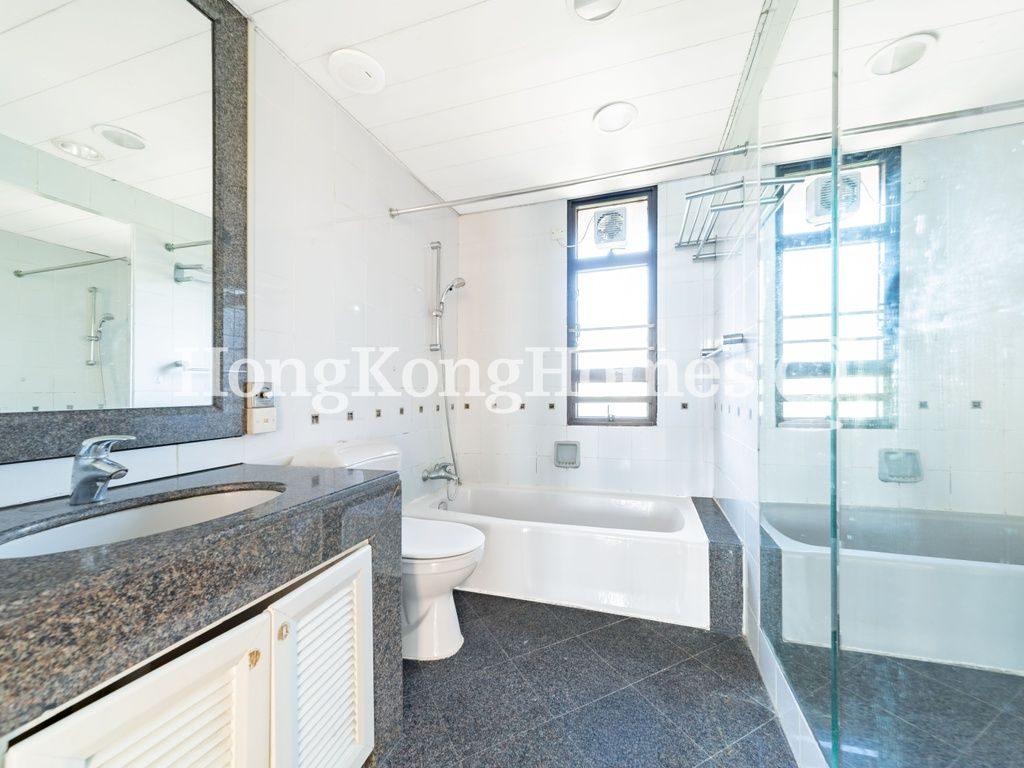 Guest Bathroom — Pacific View - Block 05, Tai Tam
