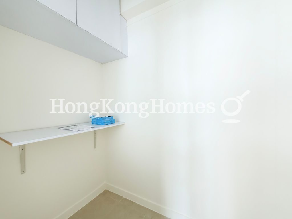 Maid's Room — Realty Gardens - Venice Court, Mid-levels West