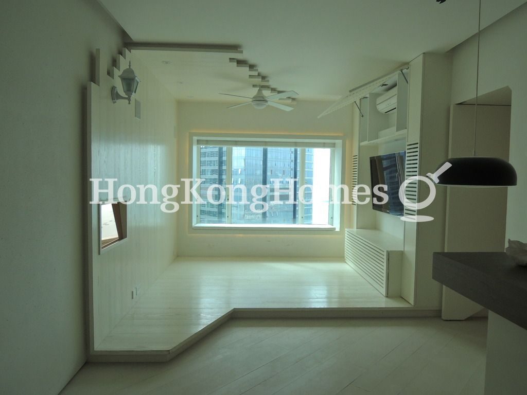 Living and Dining Room — Sorrento Tower - 3, Tsim Sha Tsui
