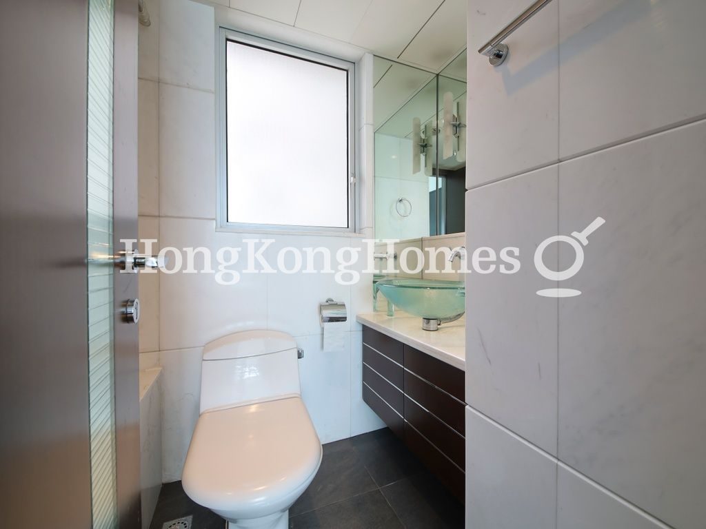 Master Bathroom — The Harbourside - Tower 1, Tsim Sha Tsui