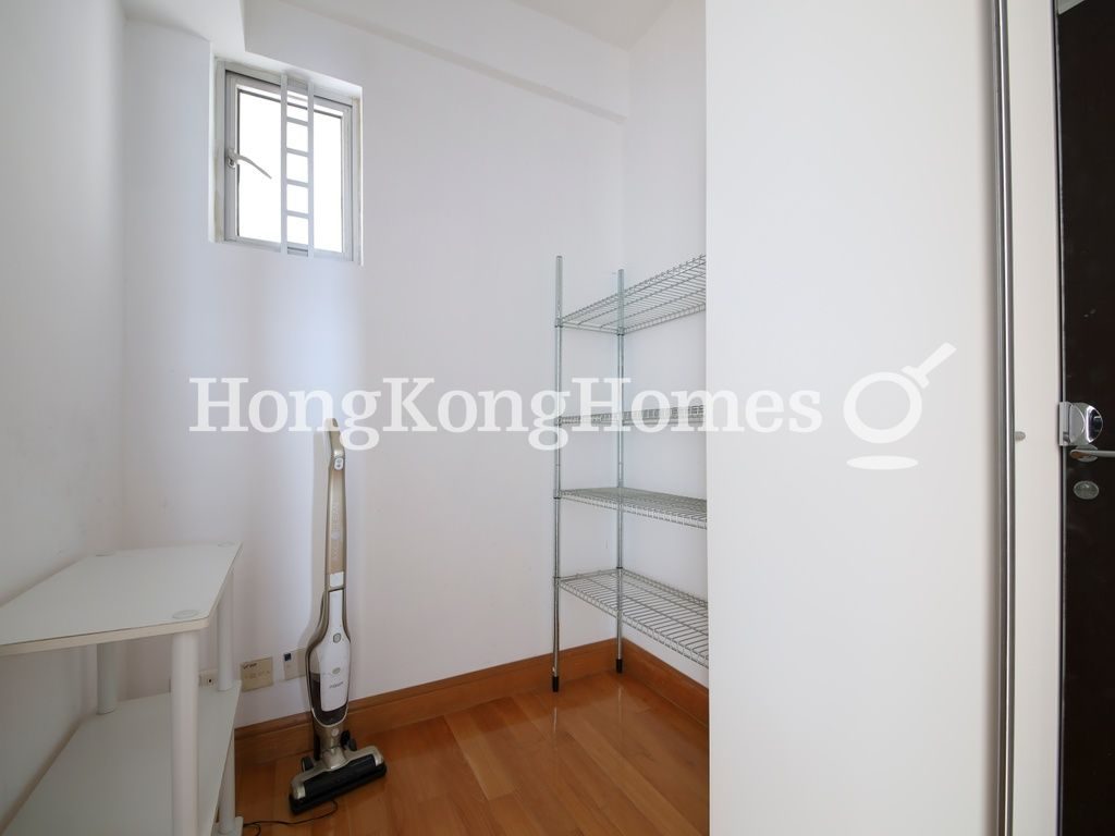 Maid's Room — The Harbourside - Tower 1, Tsim Sha Tsui