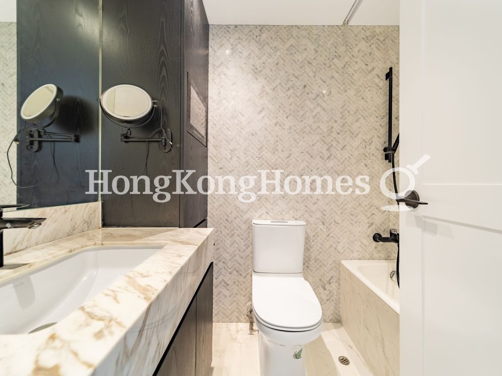 Master Bathroom — The Oakhill, Wan Chai