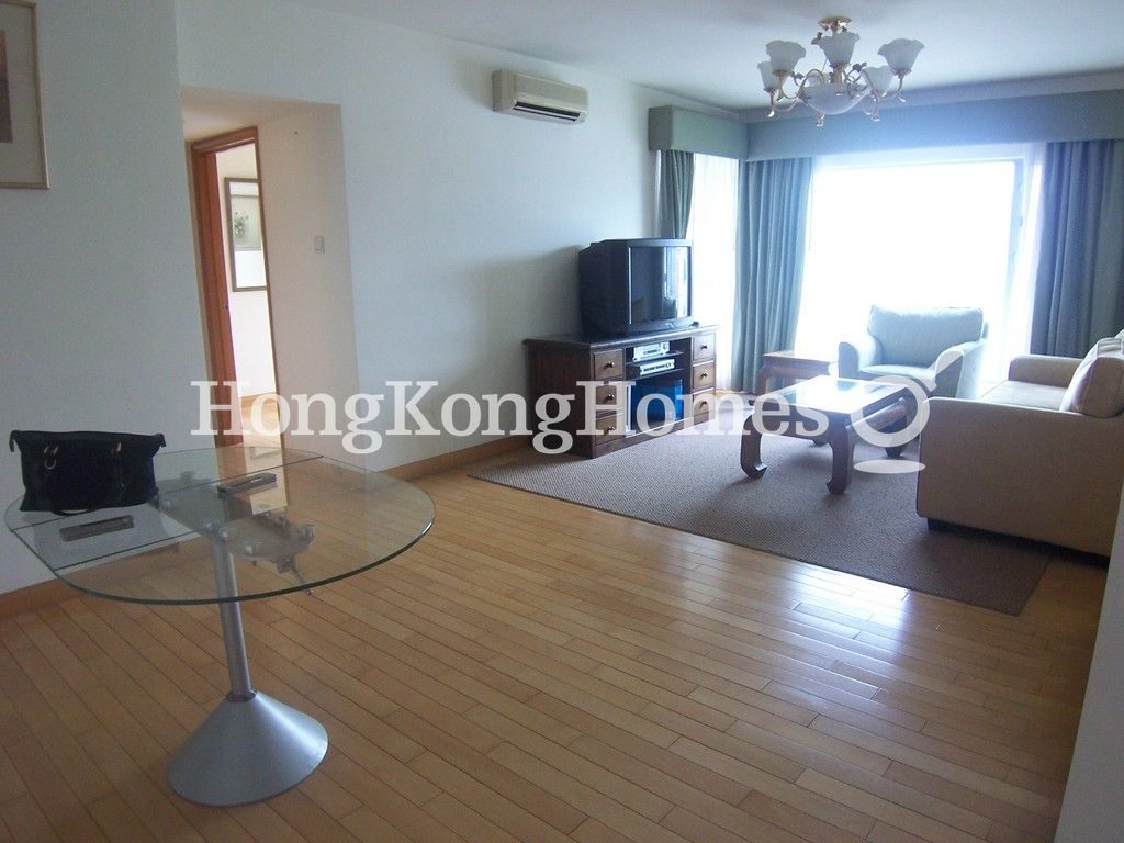 Living and Dining Room — The Waterfront - Block 05, Tsim Sha Tsui