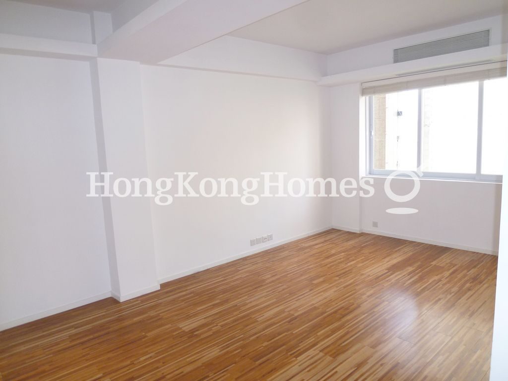 Master Bedroom — Wah Sen Court, Mid-levels West
