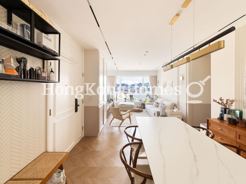 Living and Dining Room — Coral Court - Block A, North Point Hill