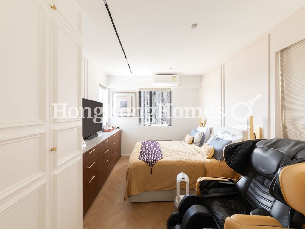 Master Bedroom — Coral Court - Block A, North Point Hill