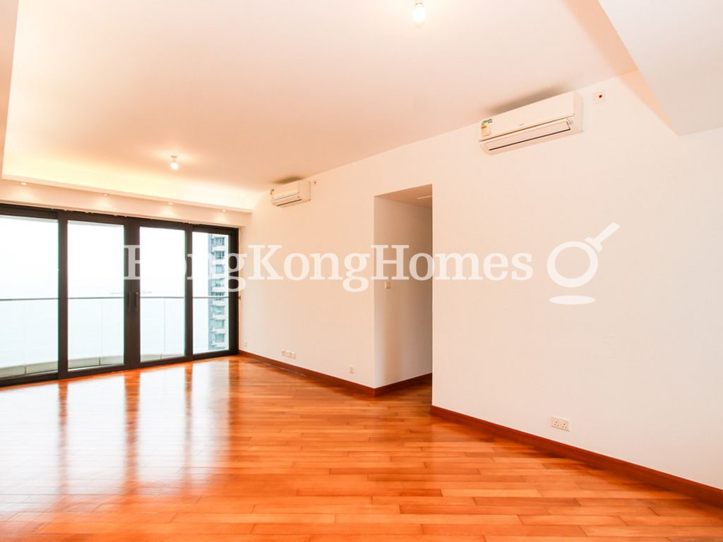 Living and Dining Room — Residence Bel-Air - Phase 06 - Bel-Air No. 8, Tower 2, Pokfulam