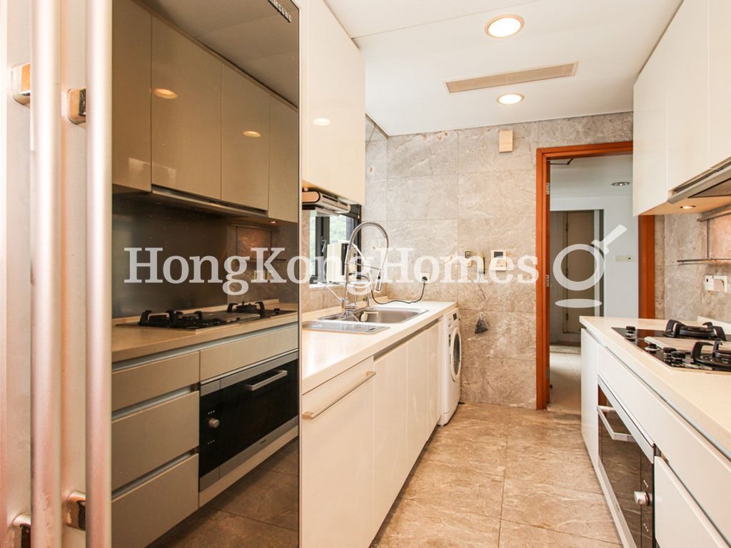 Kitchen — Residence Bel-Air - Phase 06 - Bel-Air No. 8, Tower 2, Pokfulam