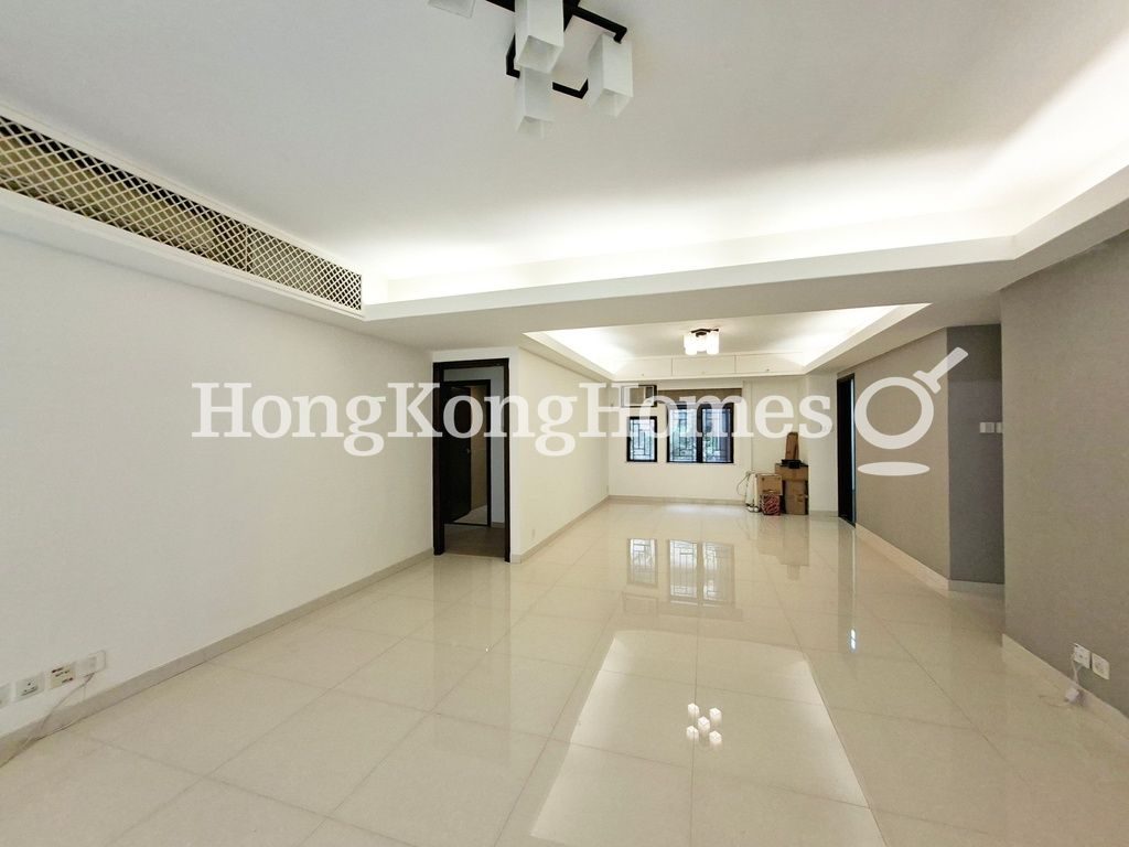 Living and Dining Room — Right Mansion, Mid-levels West