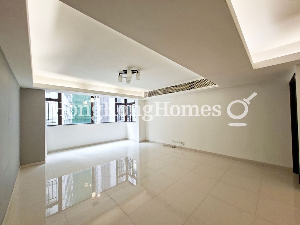 Living and Dining Room — Right Mansion, Mid-levels West