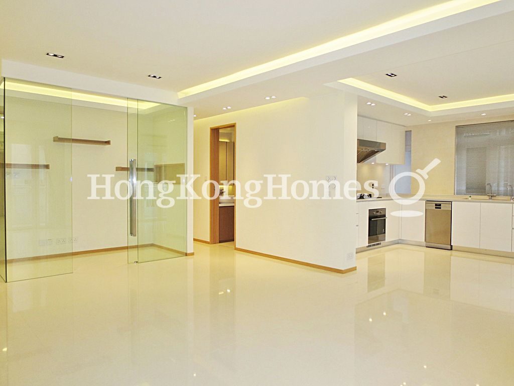 Living and Dining Room — Hyde Park Mansion, Causeway Bay