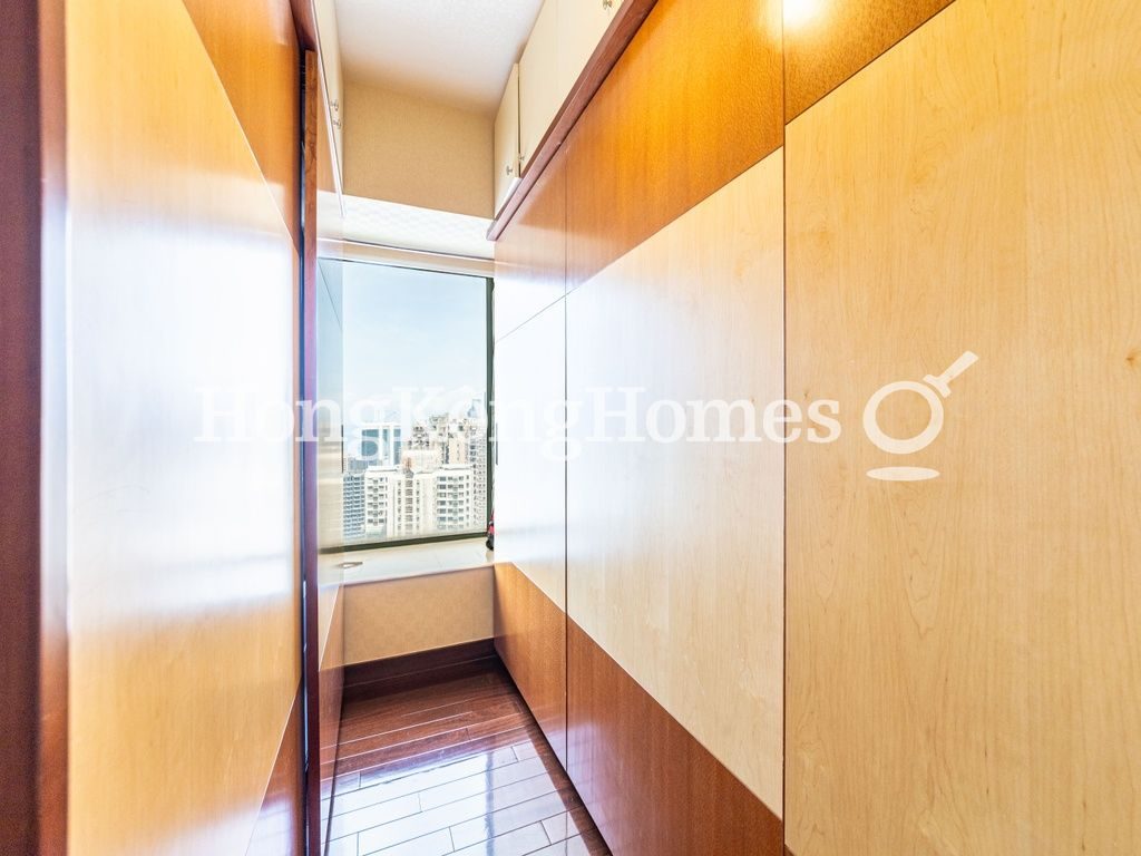 Walk-in Closet in Living & Dining Room — Sky Horizon - Block 01, North Point Hill