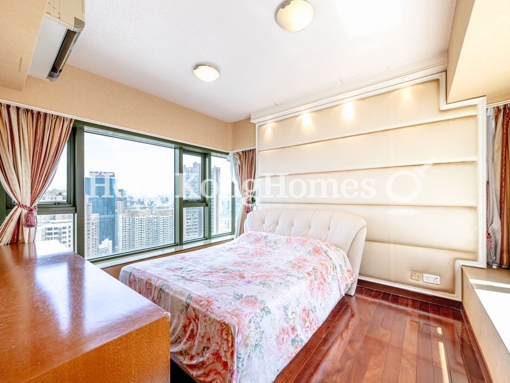Master Bedroom — Sky Horizon - Block 01, North Point Hill
