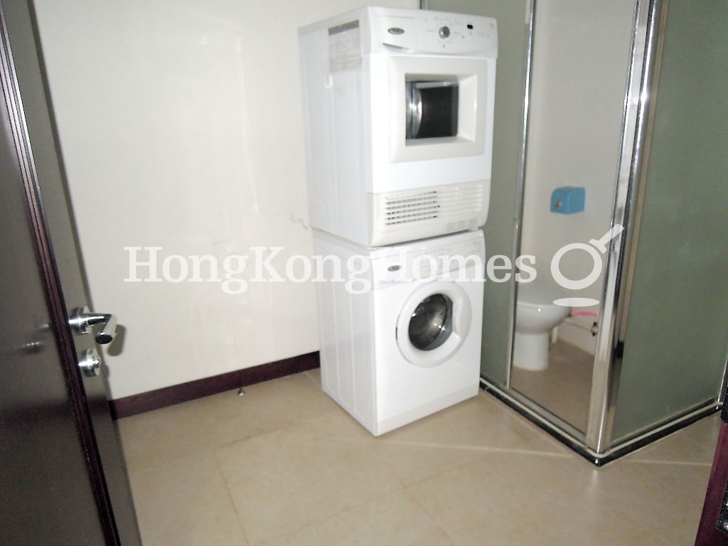 Maid's Room — Celestial Heights-Celestial Avenue No. 28, Ho Man Tin / Waterloo Road