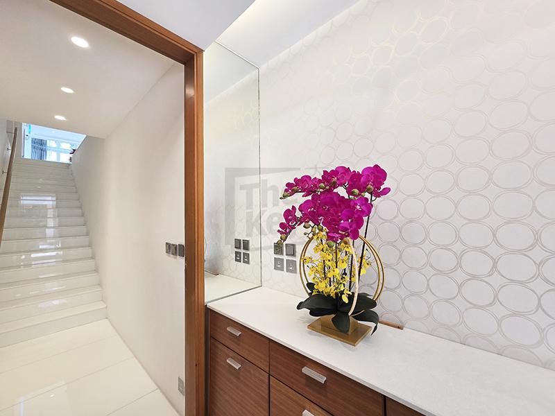 photo 15 — Sunderland Estate, Kowloon Tong