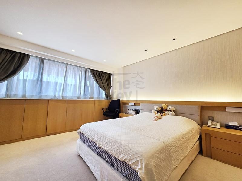 photo 8 — Sunderland Estate, Kowloon Tong