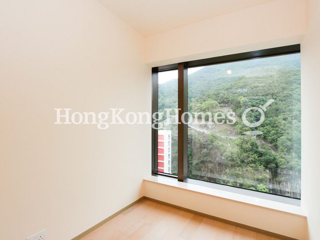 Third Bedroom — Island Garden, Shau Kei Wan