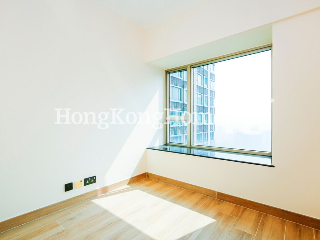 Second Bedroom — Sorrento Tower - 5, Tsim Sha Tsui