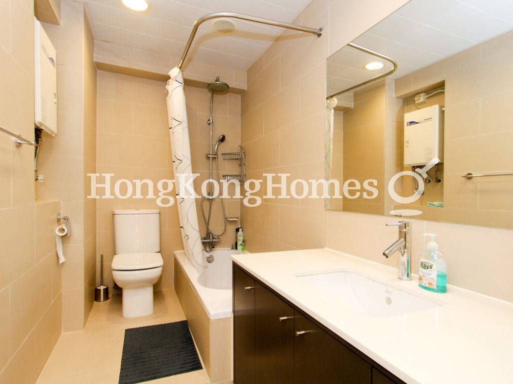 Bathroom — Yuen Ming Building, Central