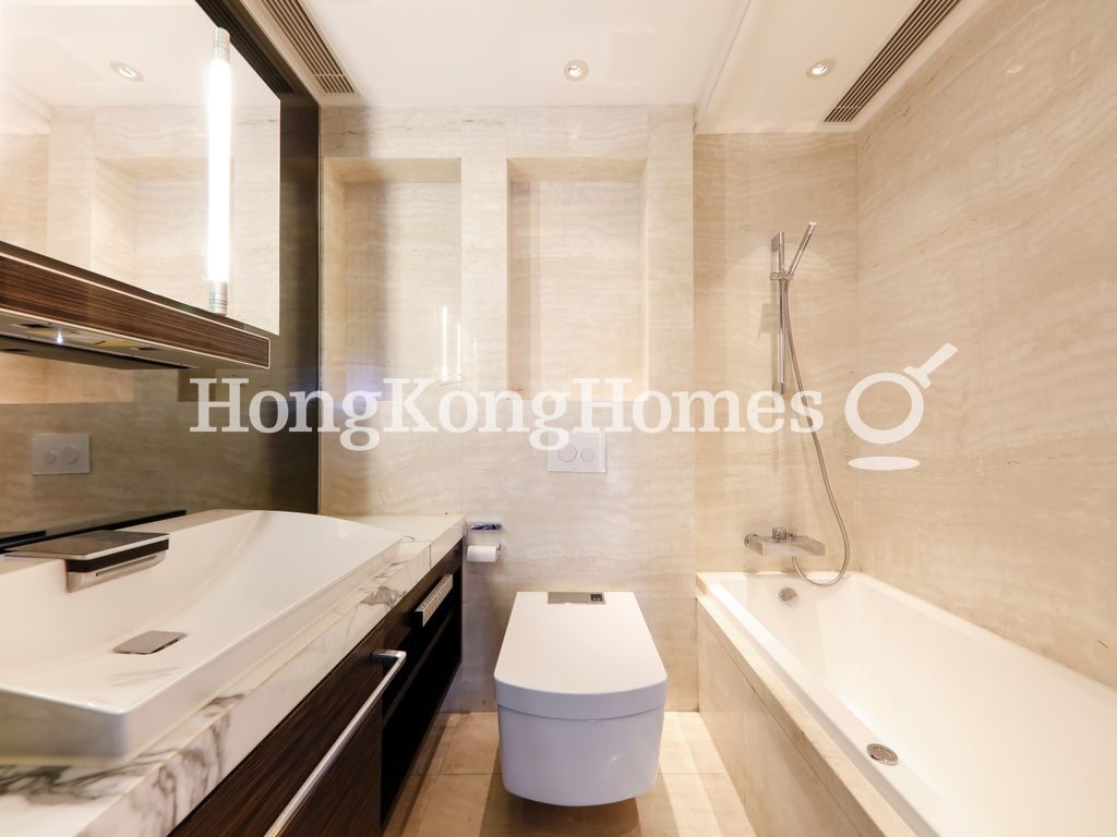 Master Bathroom — Marinella - Tower 3, Wong Chuk Hang