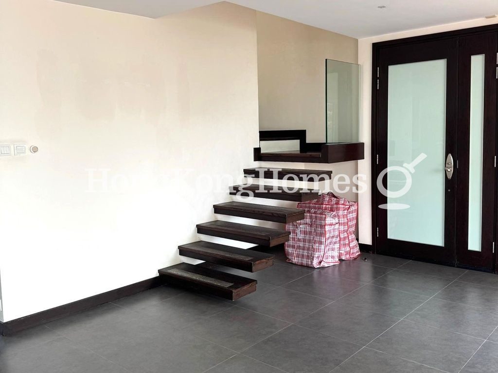 Living and Dining Room — Cala D'or - Po Toi O, Clear Water Bay