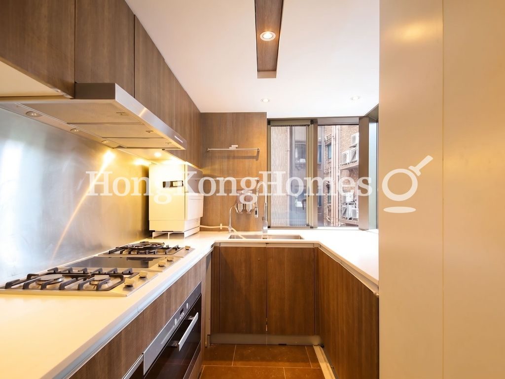 Kitchen — Island Garden, Shau Kei Wan
