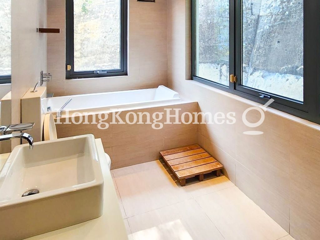 Guest Bathroom — Po Toi O, Clear Water Bay