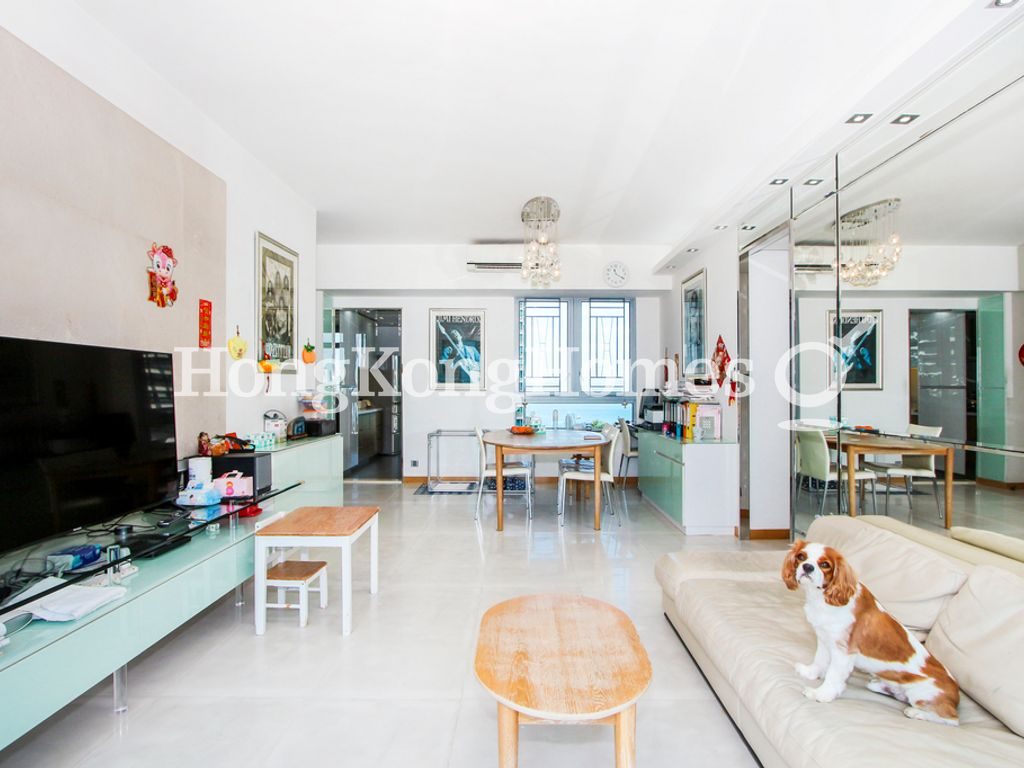 Living and Dining Room — Residence Bel-air - Phase 04, Peak Tower 08, Pokfulam