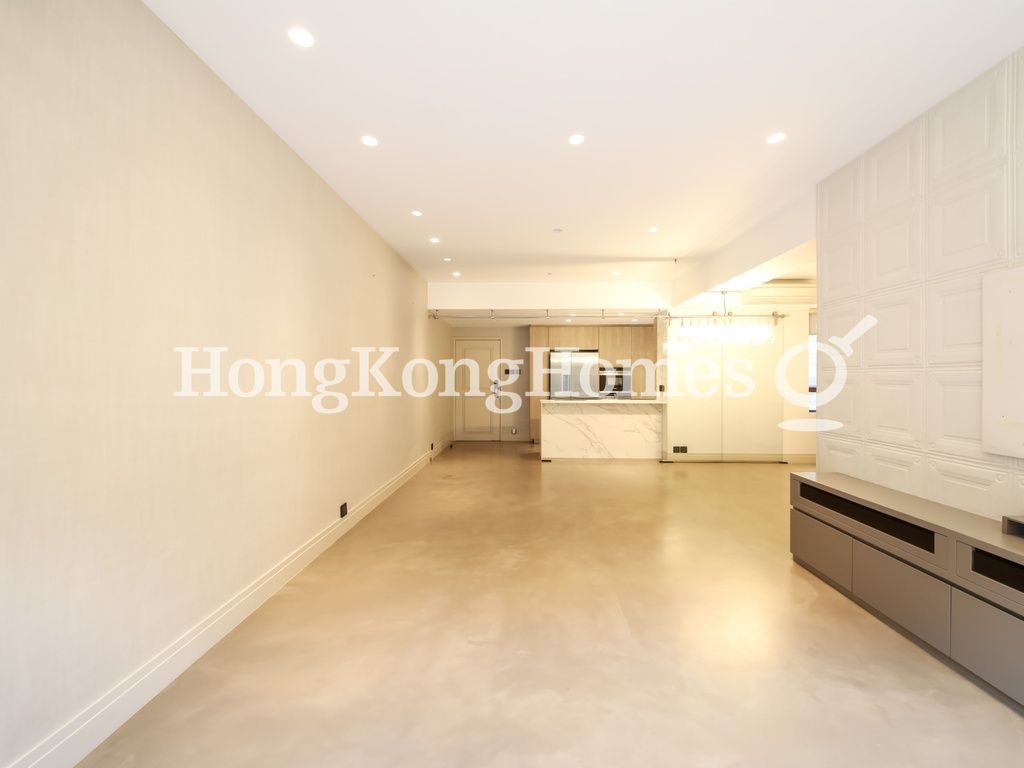 Living and Dining Room — Skyline Mansion - Block 01, Mid-levels West