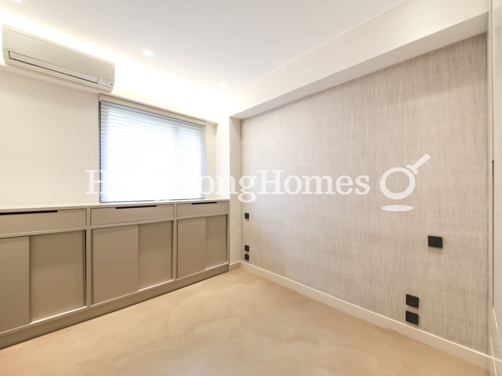 Third Bedroom — Skyline Mansion - Block 01, Mid-levels West