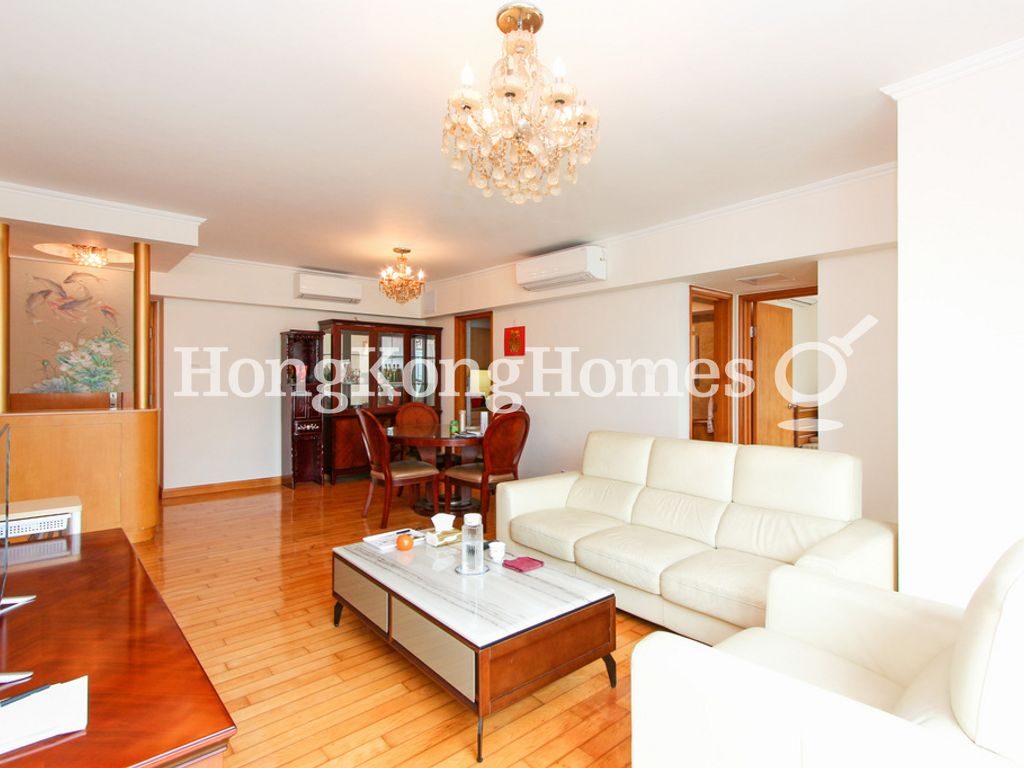 Living and Dining Room — The Waterfront - Block 03, Tsim Sha Tsui