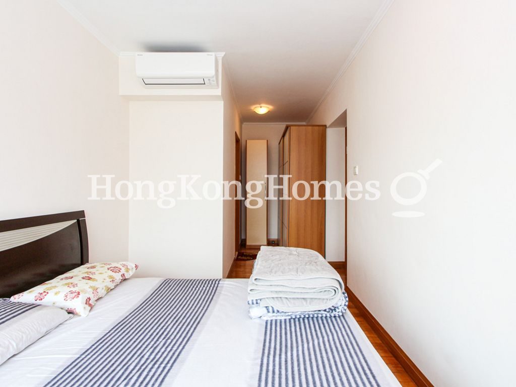 Master Bedroom — The Waterfront - Block 03, Tsim Sha Tsui