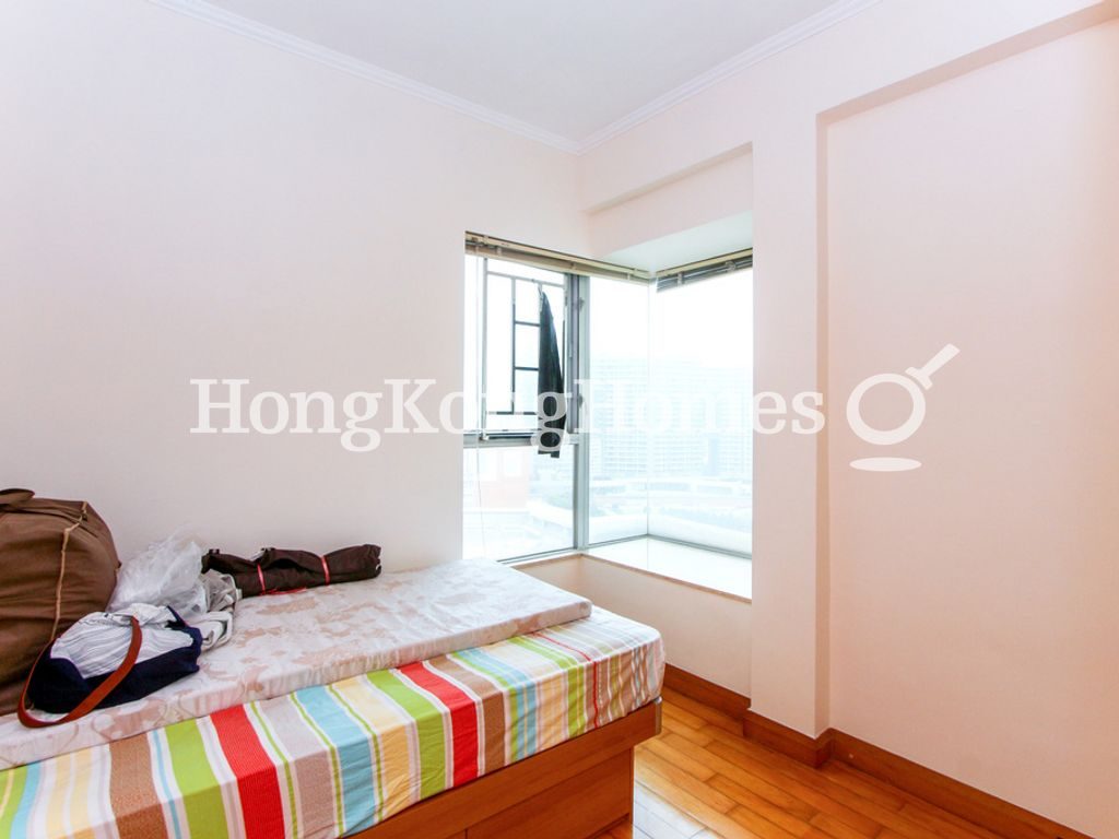 Third Bedroom — The Waterfront - Block 03, Tsim Sha Tsui