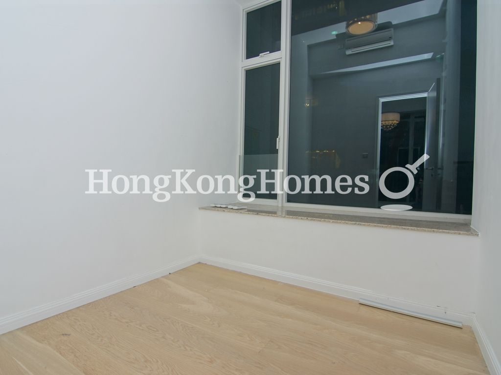 Third Bedroom — Conduit 18, Mid-levels West