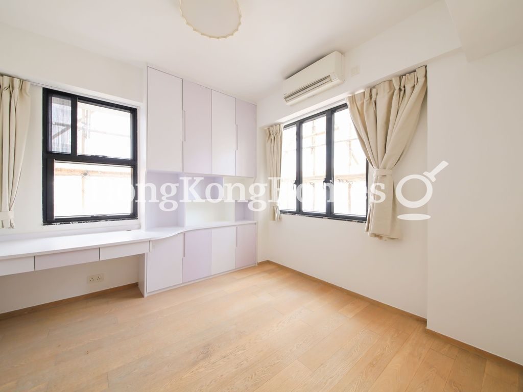 Second Ensuite Bedroom — Peace Court, Mid-levels West