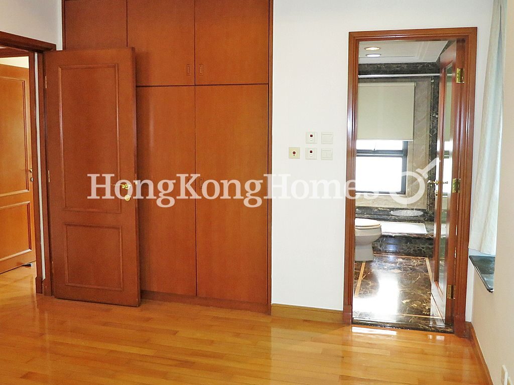 Master Bedroom — Po Shan Road, 1 - Block 03, Mid-levels West