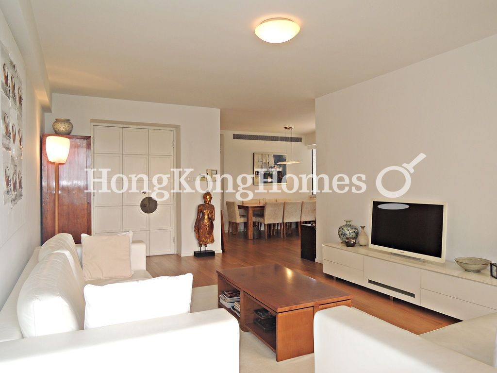 Living and Dining Room — South Bay Towers, Repulse Bay