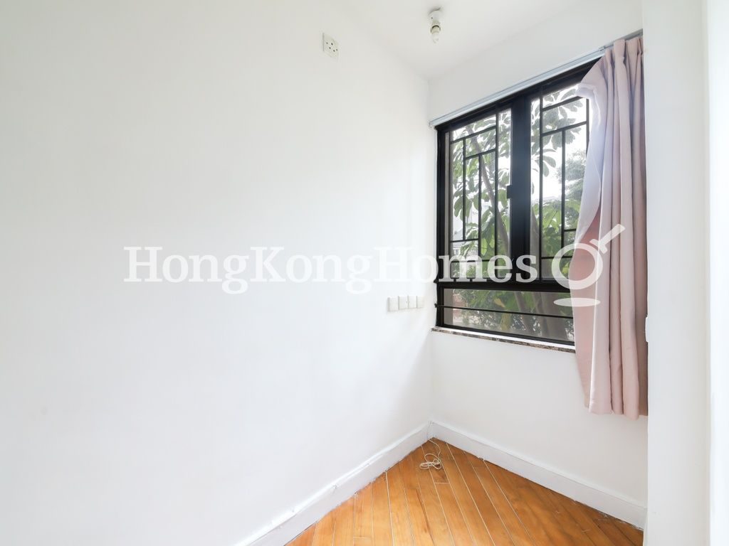 Maid's Room — Parc Oasis - Phase 02, Tower 01, Kowloon Tong