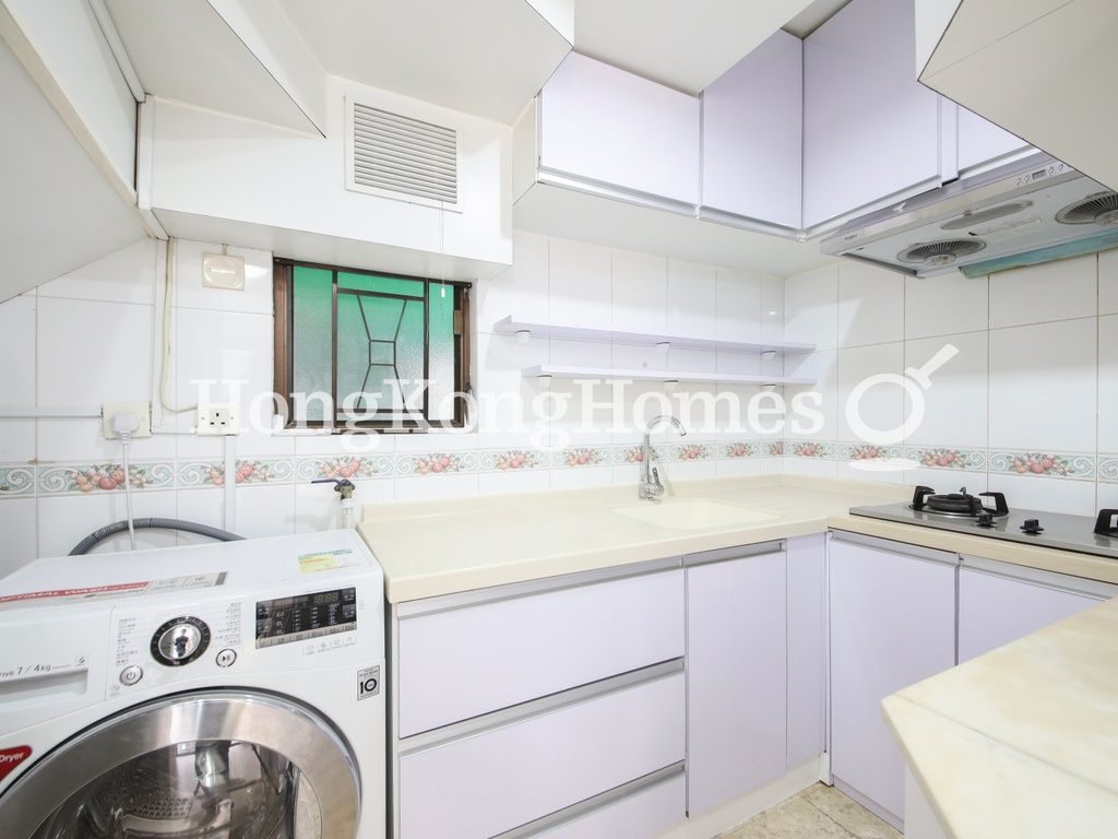 Kitchen — Parc Oasis - Phase 02, Tower 01, Kowloon Tong