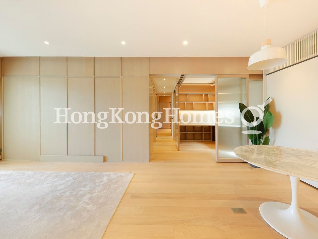Living and Dining Room — Camelot Height, Mid-levels East