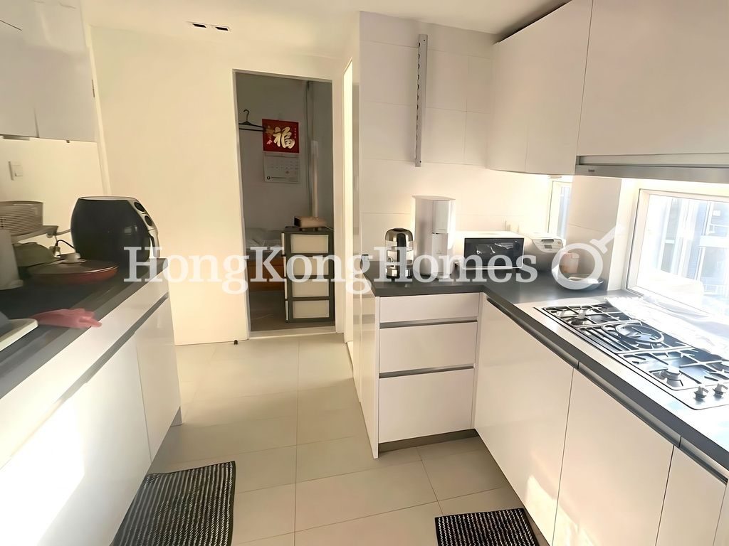 Kitchen — Kingsford Gardens - Block A, North Point Hill