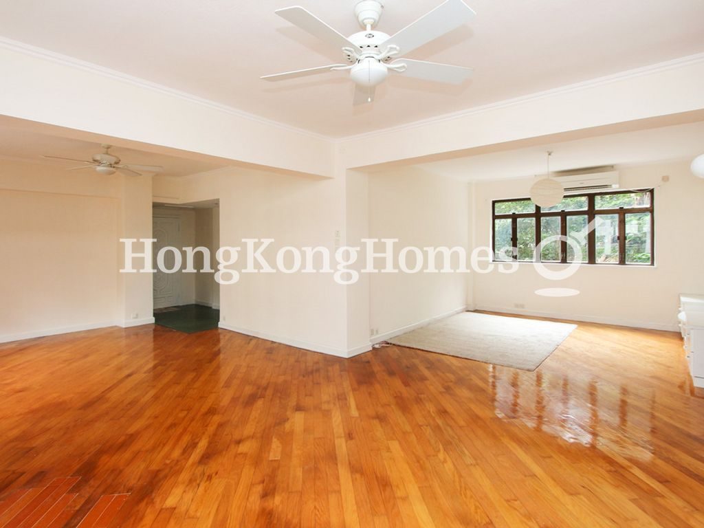 Living and Dining Room — Mirror Marina, Mid-levels West