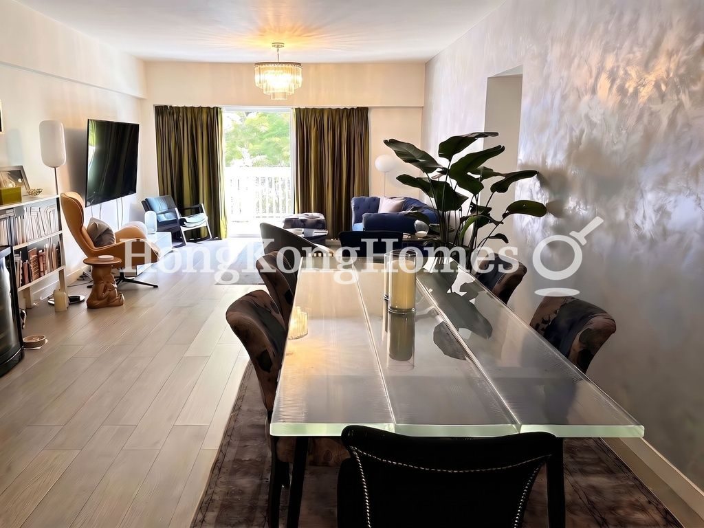 Living and Dining Room — Realty Gardens - Rome Court, Mid-levels West