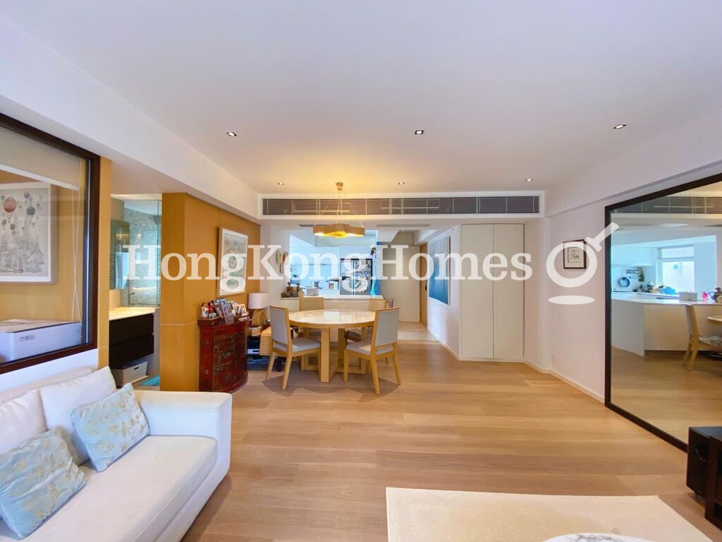Living and Dining Room — Realty Gardens - Venice Court, Mid-levels West